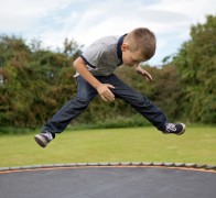 trampoline attività